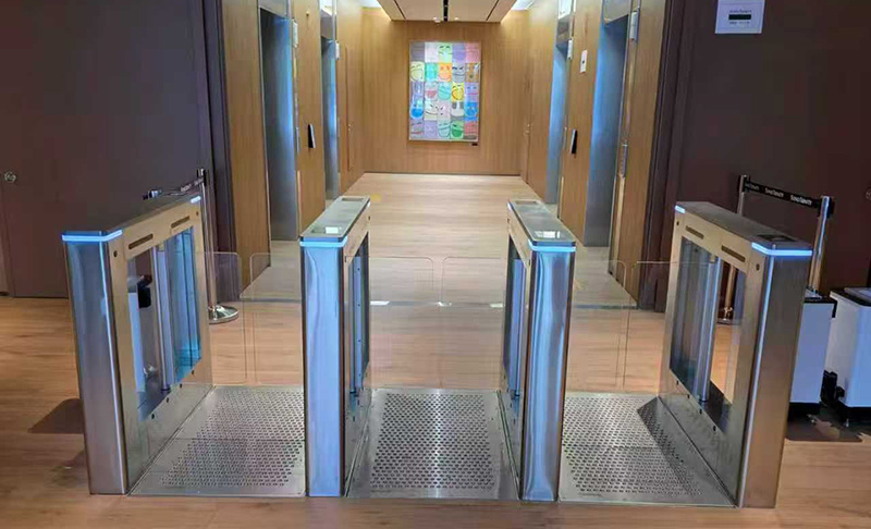 Slim‑Profile Turnstile Solution for Corporate Office & Workshop Entrance